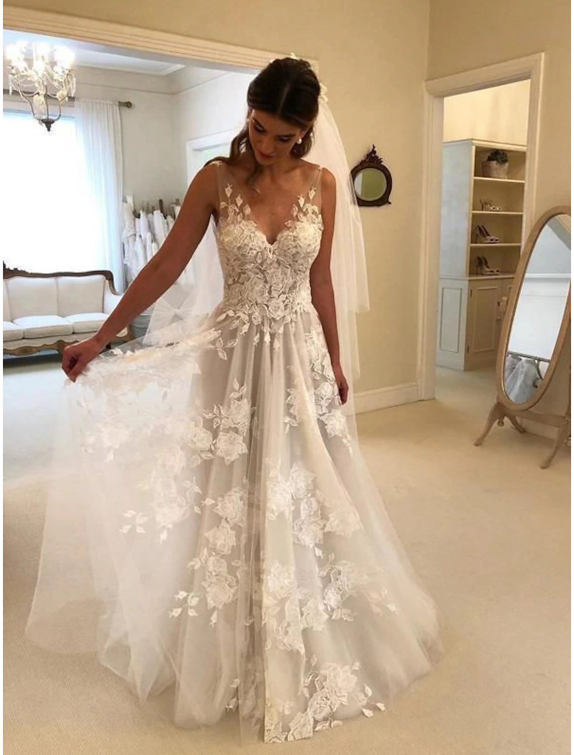 Aimishang Beach Boho Wedding Dresses A-Line V Neck Sleeveless Sweep / Brush Train Lace Bridal Gowns With Appliques Summer Fall Wedding Party