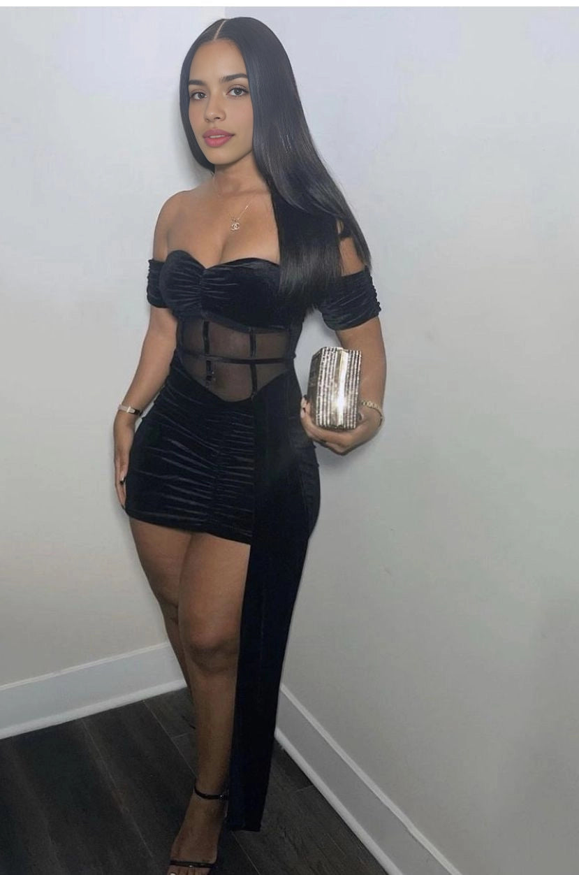 Aimishang Black Sexy Off the Shoulder Short Homecoming Dress Fashion Birthday Party Dress