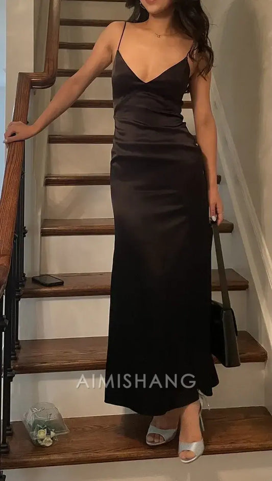 Aimishang Black V neck Spaghetti Straps Long Satin Evening Party Dress Sleeveless Sexy Long Formal Prom Dress Simple Graduation Dress