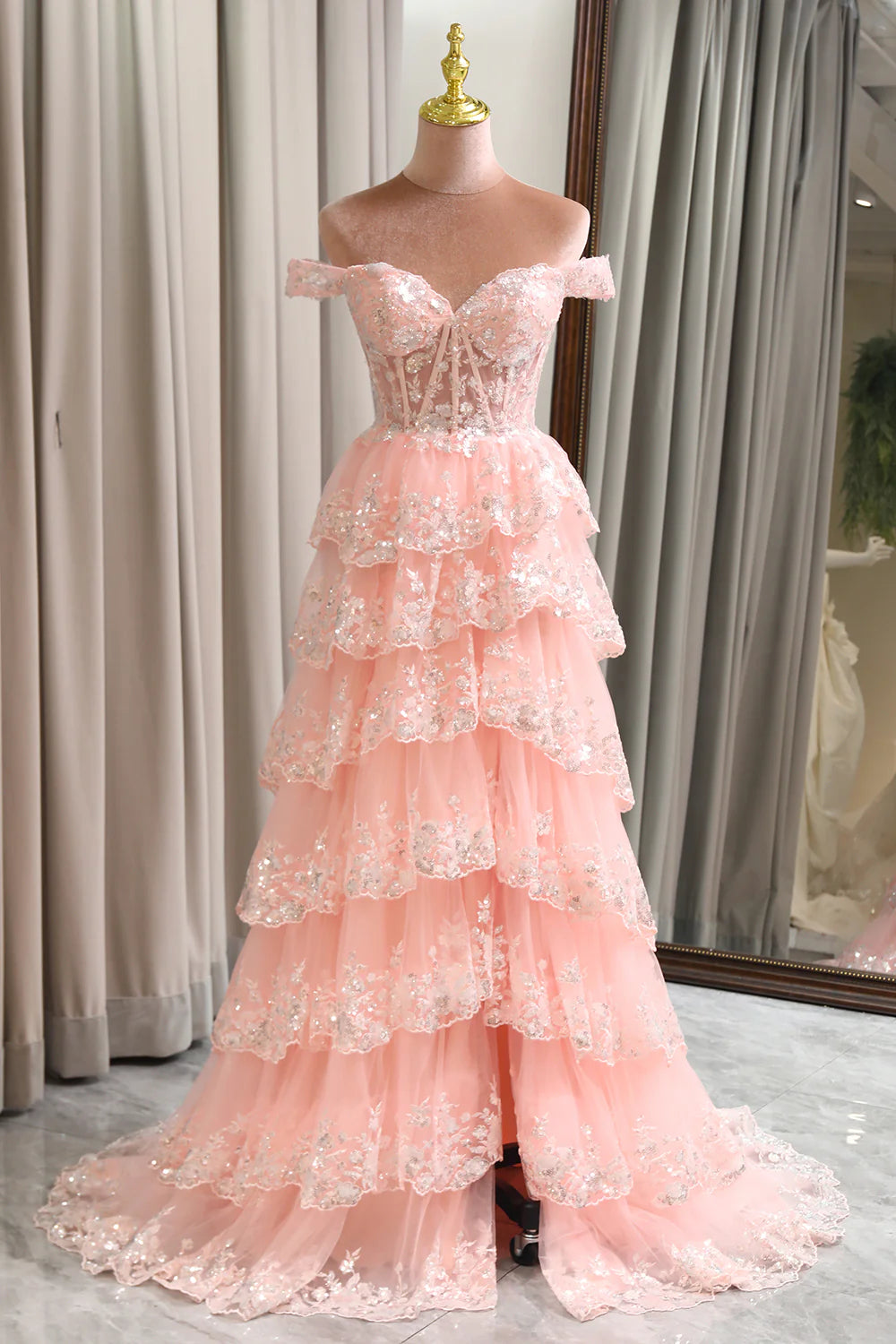 Aimishang Gorgeous A-Line Princess Off-the-Shoulder Tiered Lace Ruffles Long Formal Prom Dress Charming Evening Party Dress With Slit