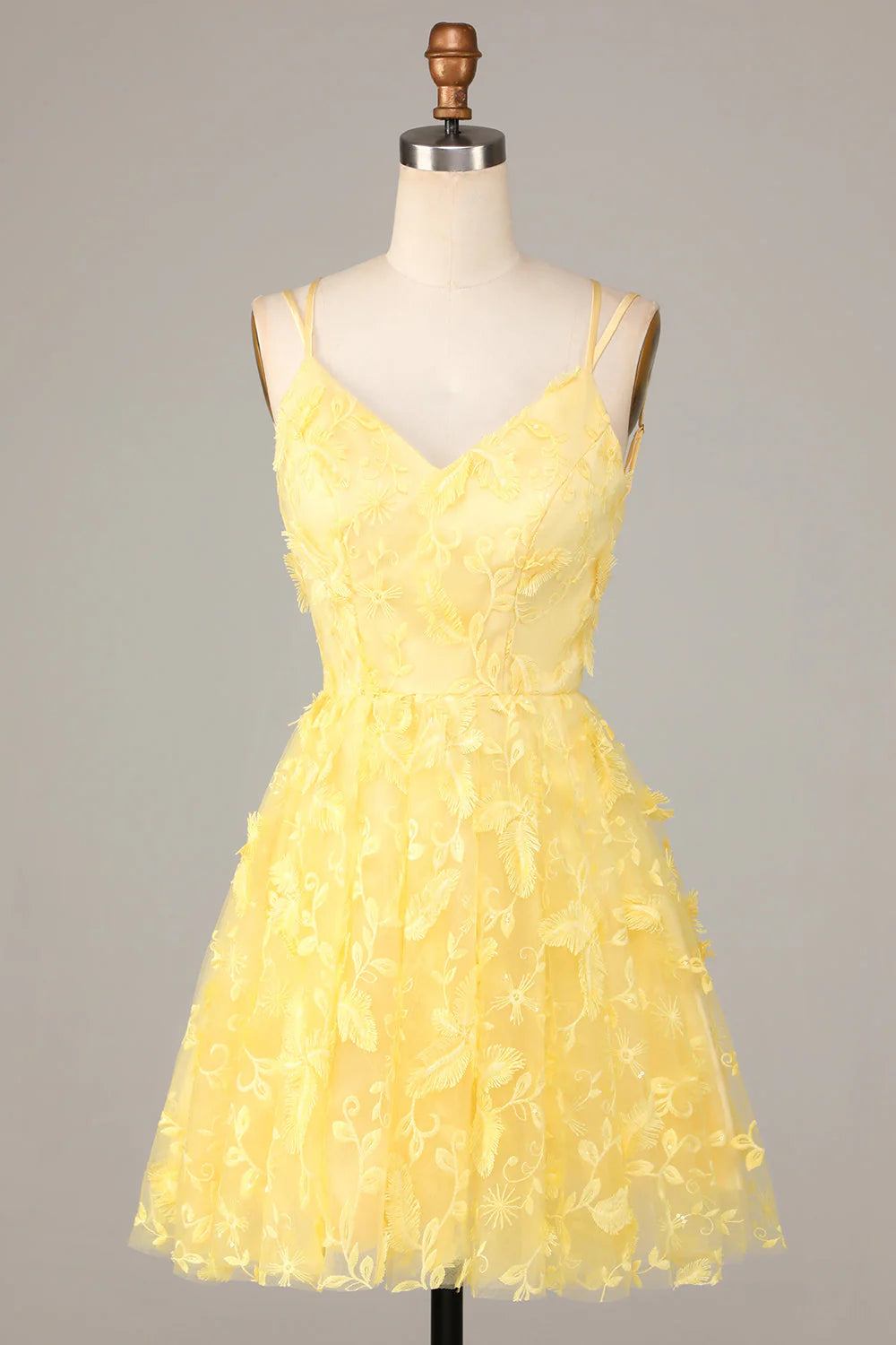 Wholesale Short Homecoming Dress Yellow Graduation Dresses A-Line Spaghetti Straps with Appliques