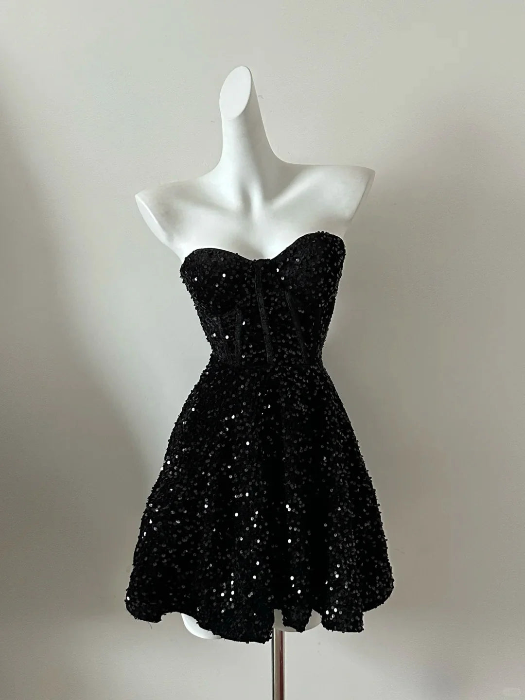 Aimishang Charming A Line Strapless Sequin Homecoming Dress Lovely Short Graduation Dress Cute Birthday Party Dress
