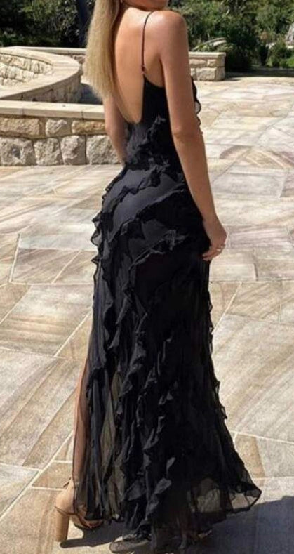 Aimishang Charming A Line V-neck Black Ruffle Sleeveless Long Party Evening Gown Chic Formal Prom Dress for Women With Slit