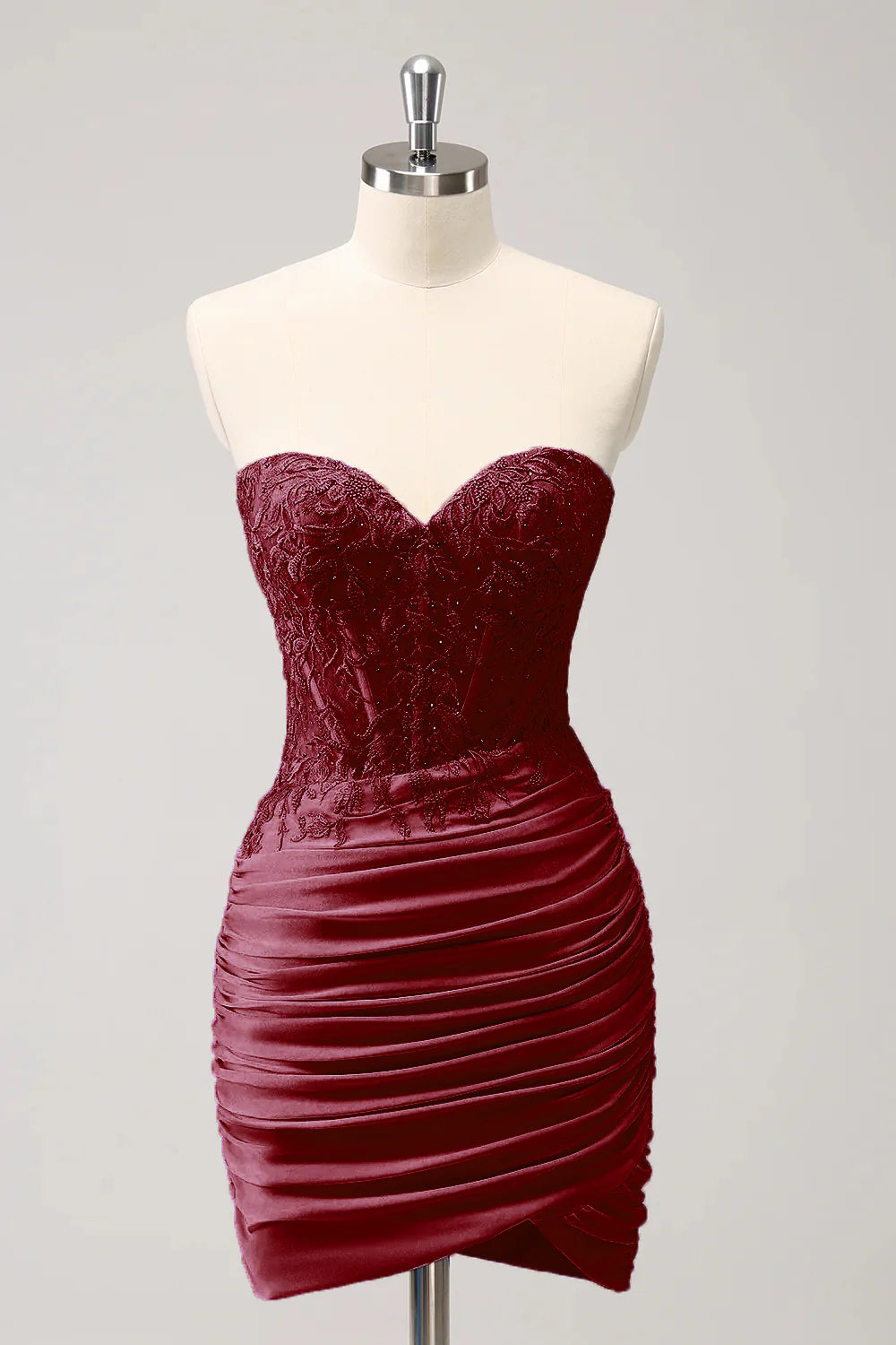 Aimishang Charming Homecoming Dress Tight Sweetheart Pleated Short Prom Dress with Appliques