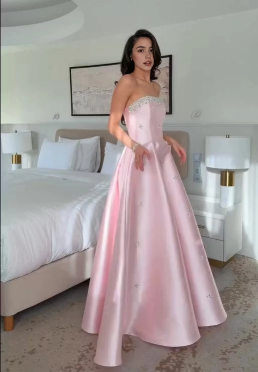 Aimishang Charming Strapless A Line Princess Sleeveless Beaded Lace-Up Back Long Formal Prom Dress