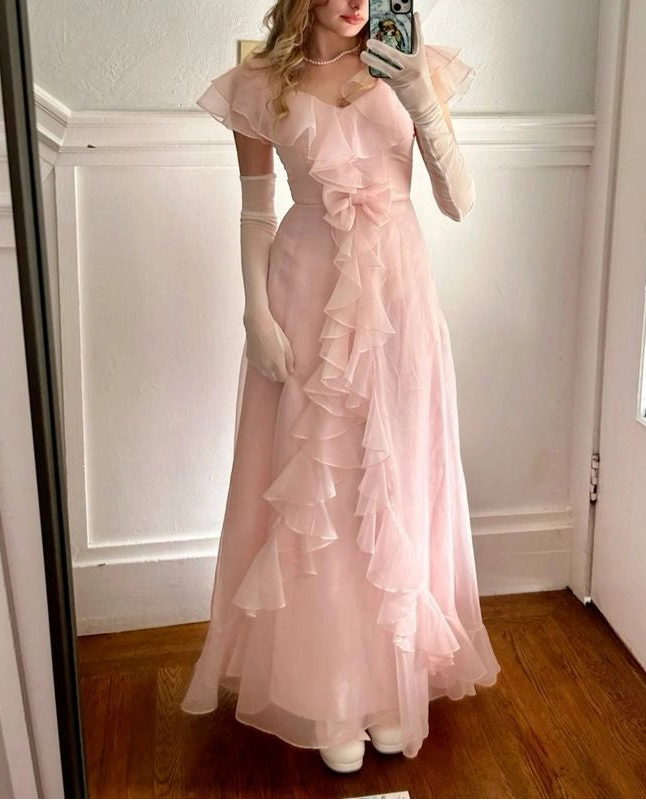 Aimishang Charming V-neck A Line Ruffle Long Party Evening Gown Sweet Formal Prom Dress No With Gloves