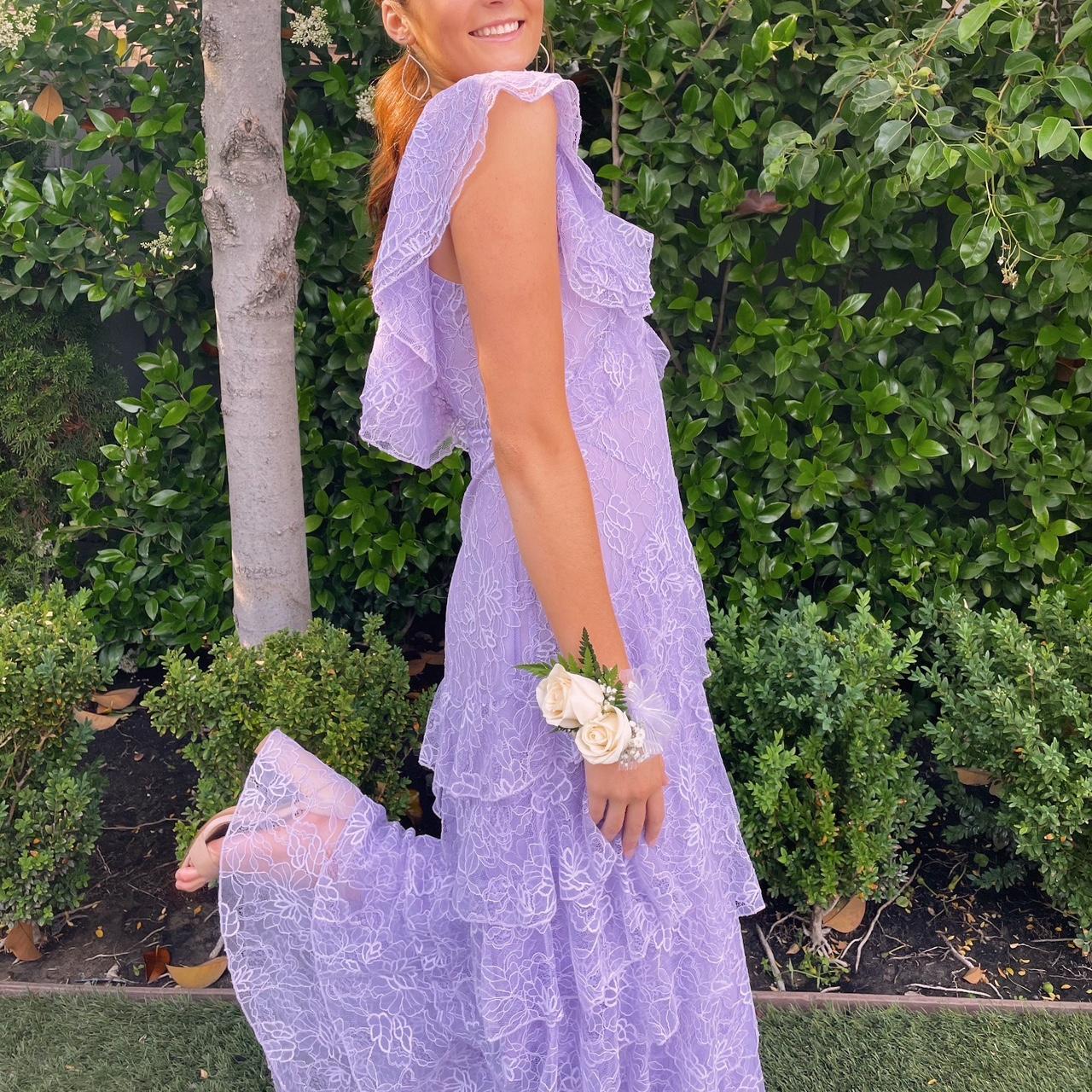 Aimishang Charming V-neck Layered Lace Long Prom Dress Sweet Party Evening Gown Elegant Formal Graduation Dress