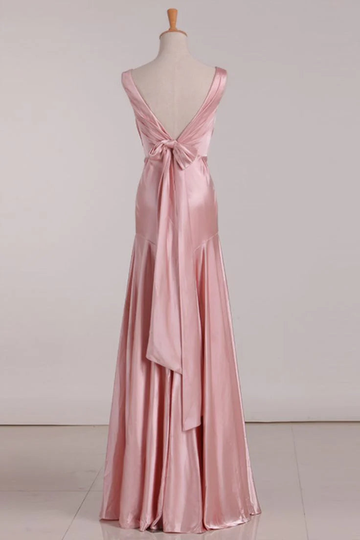Aimishang Chic A Line V-Neck Tie Back Long Bridesmaid Dress Elegant Evening Party Dress