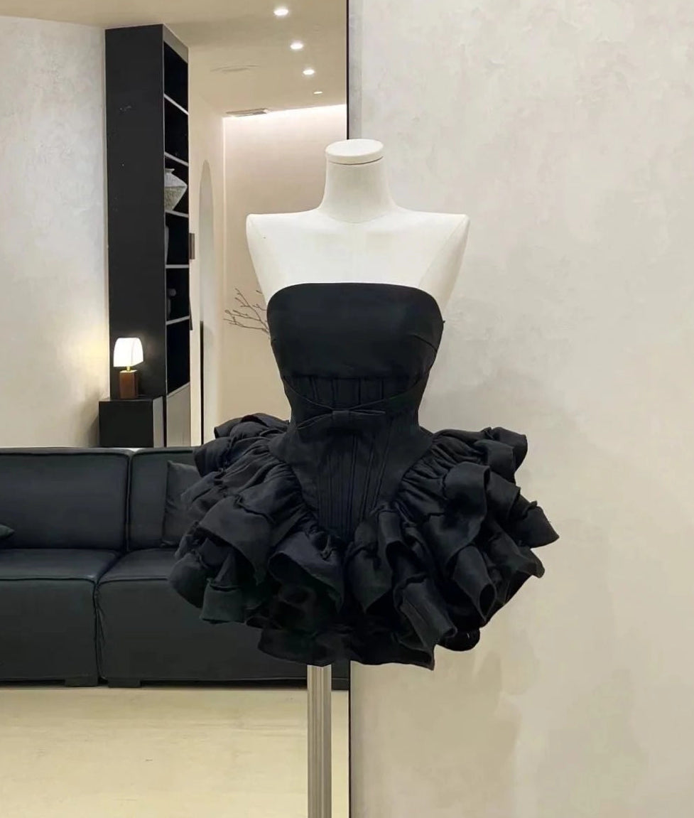 Aimishang Chic A Line Black Strapless Sleeveless Short Homecoming Dress Summer Birthday Party Dress