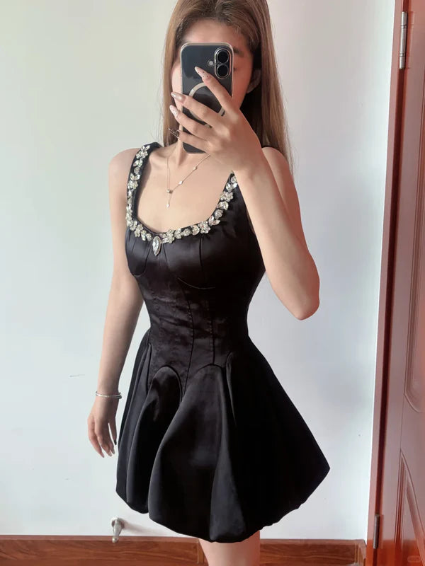 Aimishang Chic Black A-Line Straps Beaded Sleeveless Short Birthday Party Dress Lovely Homecoming Dress