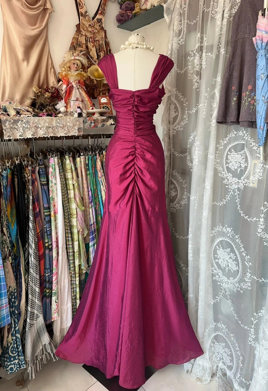 Aimishang Chic Mermaid Sleeveless Satin Long Formal Prom Dress Elegant Wedding Guest Party Dress