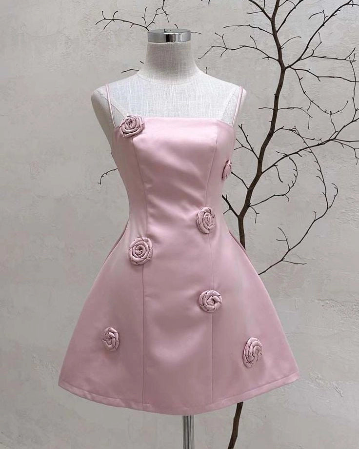Aimishang Chic Spaghetti Straps A Line Satin Sleeveless Short Homecoming Dress Summer Mini Party Dress With Flowers