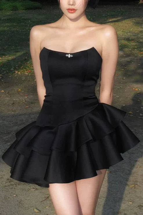 Aimishang Chic Strapless Black Satin Short Prom Dress Layered Homecoming Dress Lovely Party Dress