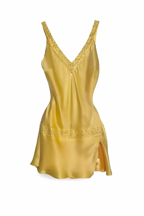 Aimishang Chic V-neck Sleeveless Satin Crisscross Open Back Short Party Homecoming Dress