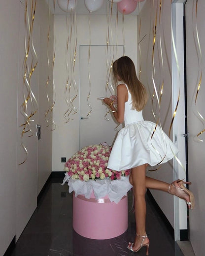 Aimishang Cute A-Line Straps Square Neck Sleeveless Satin Short Graduation Party Dress Pretty Homecoming Dress