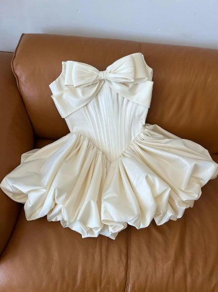 Aimishang Cute A Line Strapless Satin Short Birthday Party Dress Sleeveless Summer Homecoming Dress With Bow