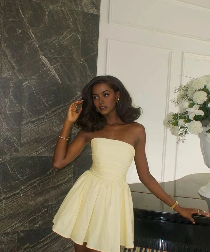 Aimishang Cute Strapless A-Line Sleeveless Short Graduation Party Dress Simple Summer Homecoming Dress
