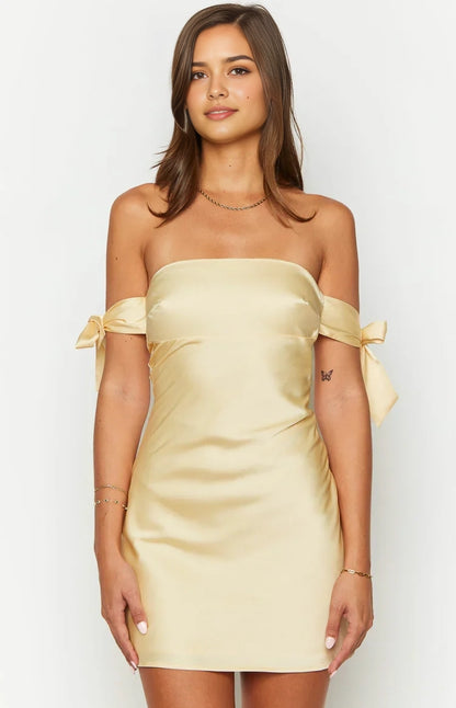 Aimishang Cute Yellow Satin Bow Off Shoulder Mini Short Summer Homecoming Dress Lovely Graduation Party Dress