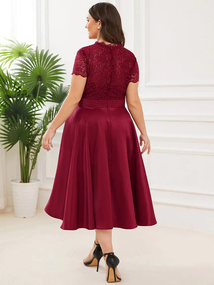 Wholesa Plus Size Lace Cap Sleeve V neck Midi Formal Dress