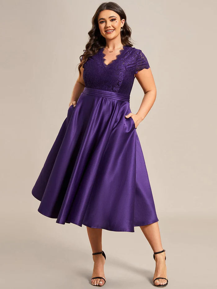 Wholesa Plus Size Lace Cap Sleeve V neck Midi Formal Dress