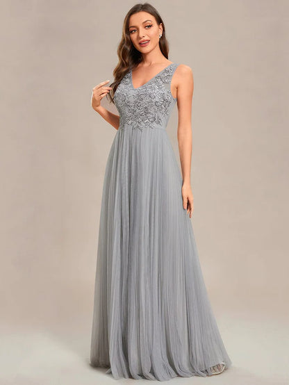 Wholesa Elegant V-Neck Floor-Length A-Line Tulle Evening Dress