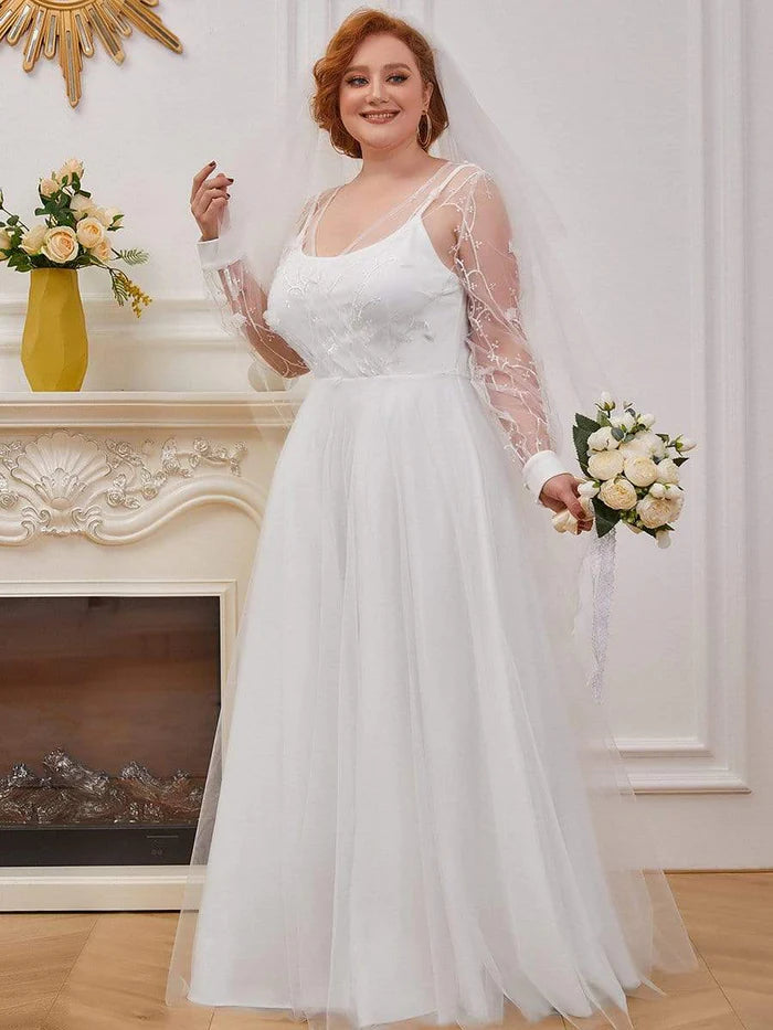 Wholesa Romantic A-Line Tulle Wedding Dress with Lace Decoration