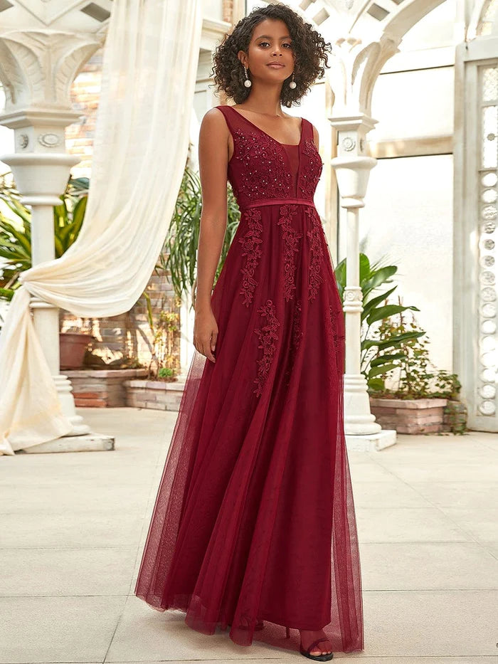 Wholesa Elegant Sleeveless Applique Flowy Tulle Evening Dress