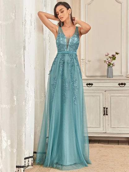 Wholesa Elegant Sleeveless Applique Flowy Tulle Evening Dress