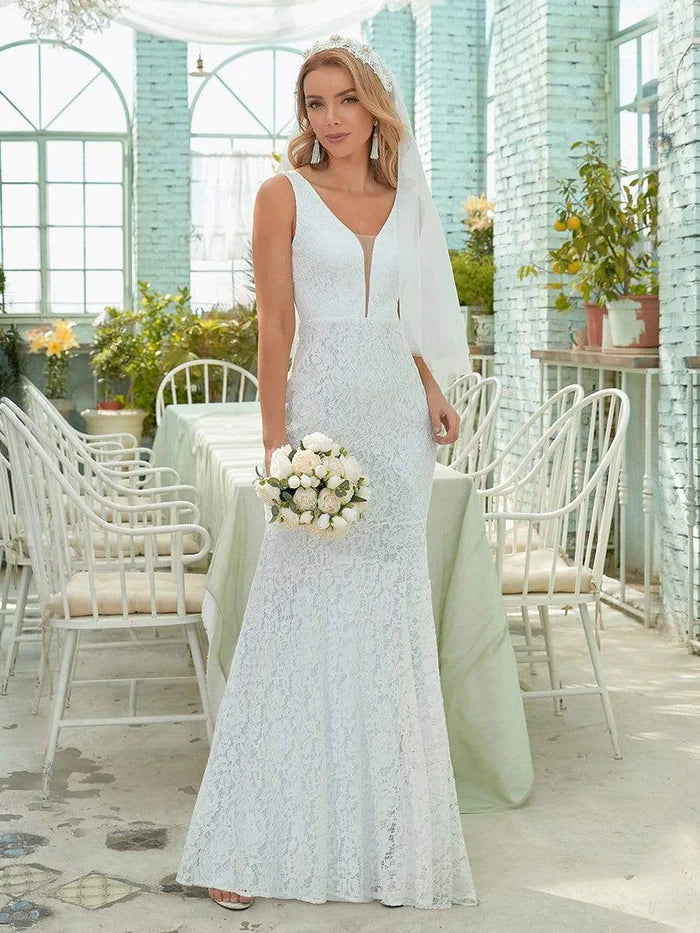 Wholesa Dainty Deep V Neck Sleeveless Fishtail Lace Wedding Dress