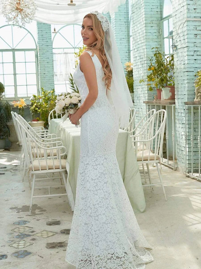 Wholesa Dainty Deep V Neck Sleeveless Fishtail Lace Wedding Dress