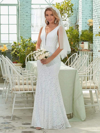 Wholesa Dainty Deep V Neck Sleeveless Fishtail Lace Wedding Dress