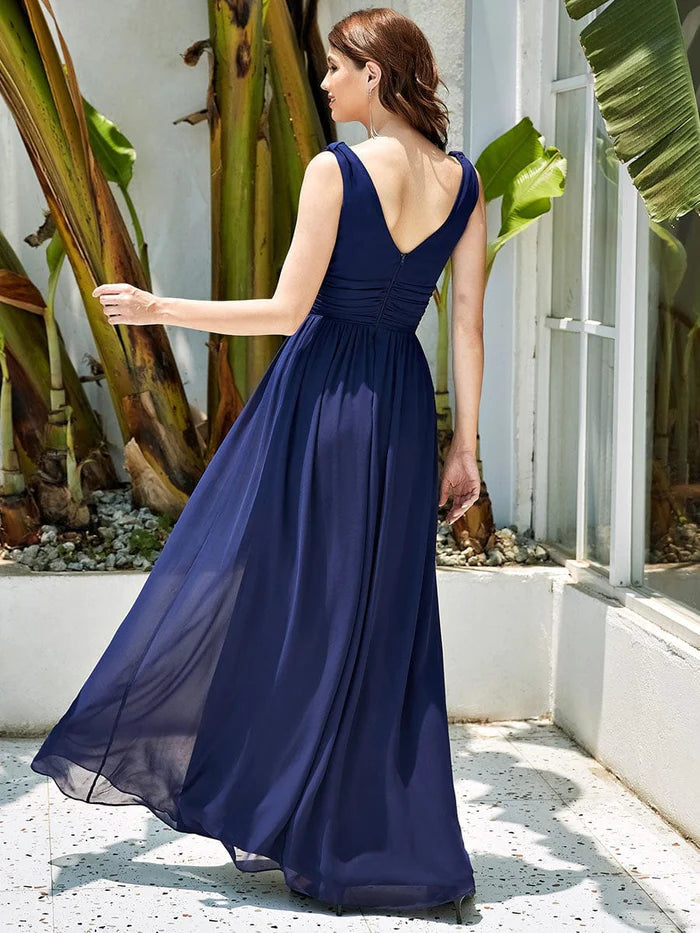 Wholesa Sleeveless V-Neck Plain Chiffon Maxi Bridesmaid Dress