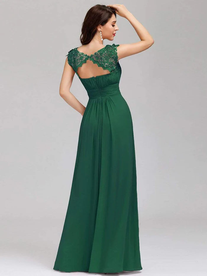 Wholesa Elegant Lace Cap Sleeve Maxi Long Chiffon Bridesmaid Dress