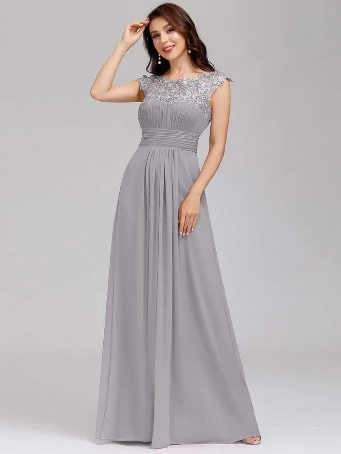 Wholesa Elegant Lace Cap Sleeve Maxi Long Chiffon Bridesmaid Dress