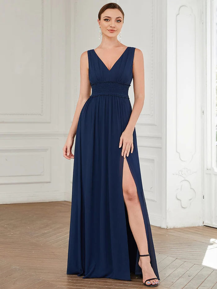 Wholesa V-Neck Sleeveless Front Slit Pleated Chiffon Bridesmaid Dress