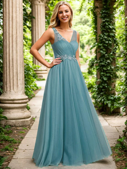 Wholesa Elegant V-Neck Applique Maxi Bridesmaid Dress