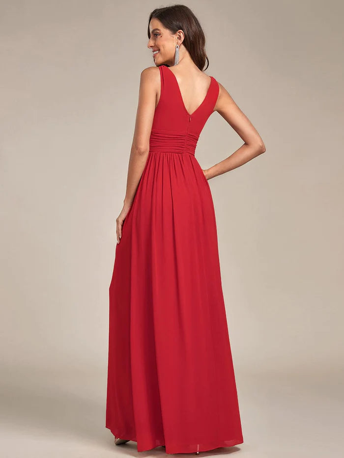 Wholesa Elegant Sleeveless V-Neck Maxi Chiffon Bridesmaid Dress