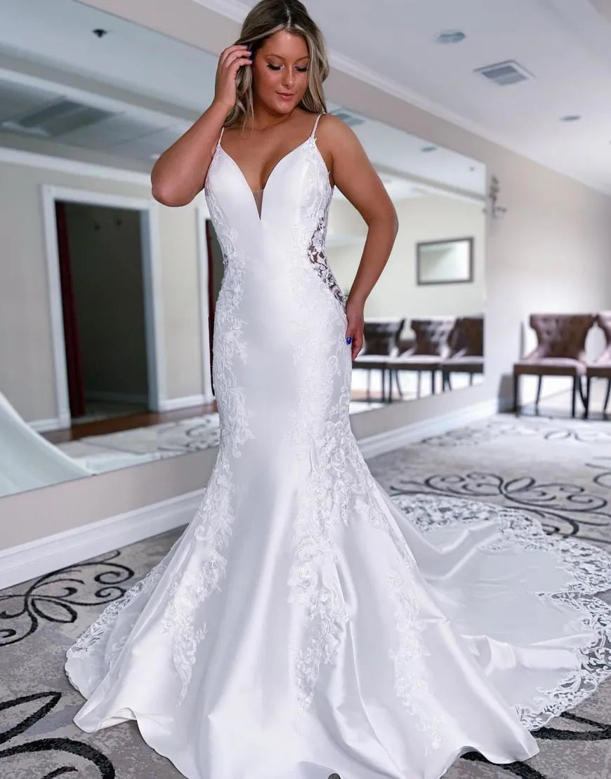 Wholesale Wedding Dress Mermaid Spaghetti Straps Satin With Appliques