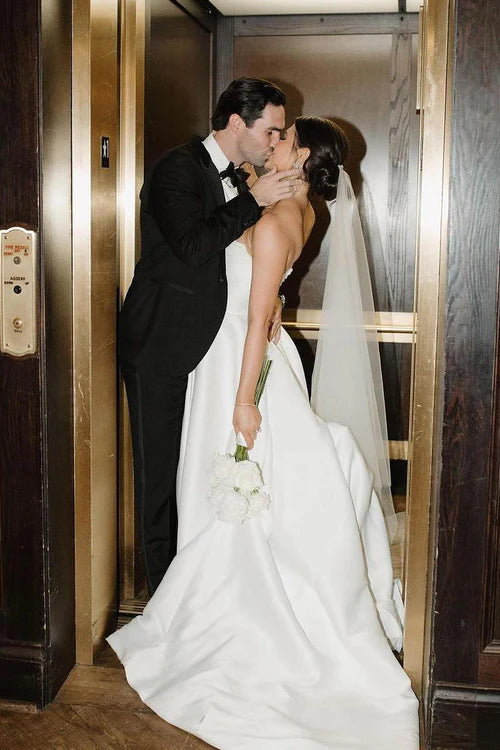 Aimishang Elegant A-Line Strapless Satin Simple Bridal Gown Charming Wedding Dresses with Slit
