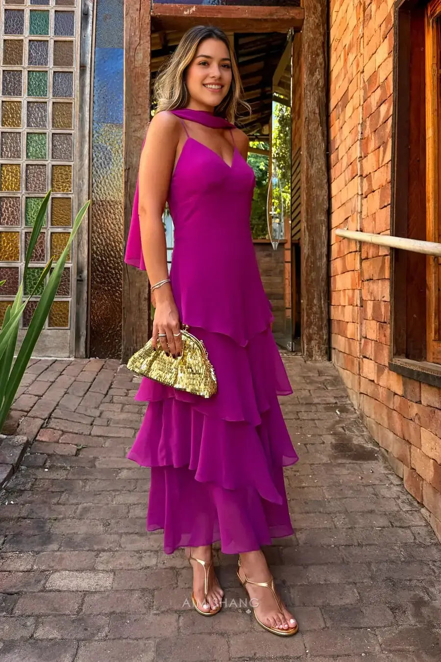 Aimishang Elegant A-Line V-Neck Spaghetti Straps Tiered Long Prom Dress Chic Evening Party Dress