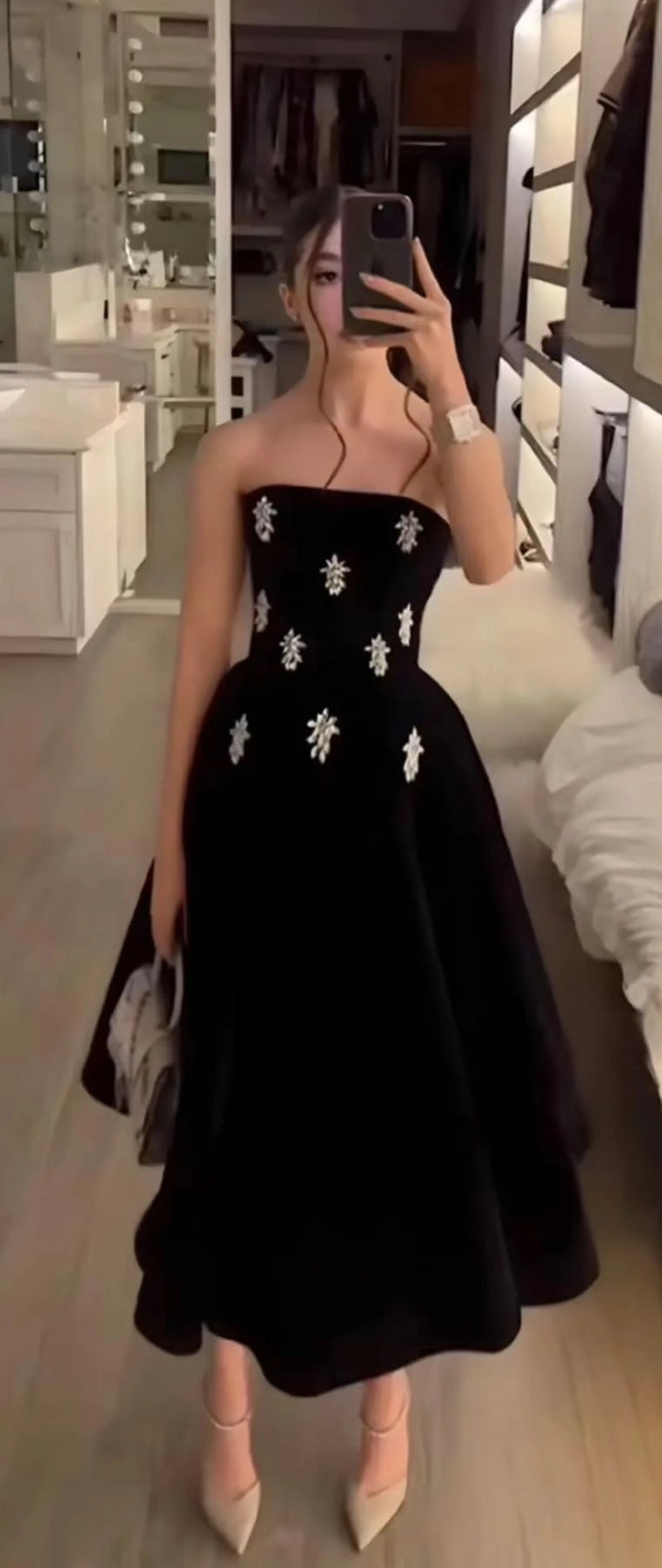Aimishang Elegant A Line Black Strapless Formal Prom Dress Pretty Sleeveless Party Evening Gown