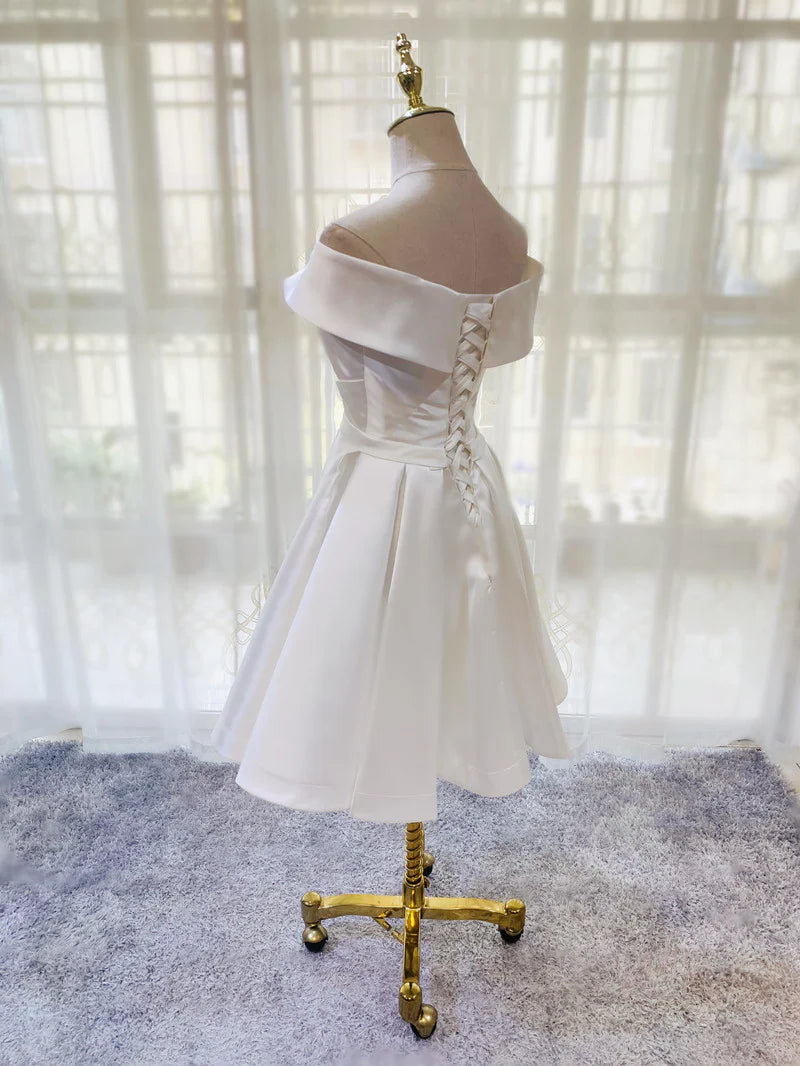 Aimishang Elegant A Line Off Shoulder Satin Lace-Up Back Formal Prom Dress Simple Homecoming Dress