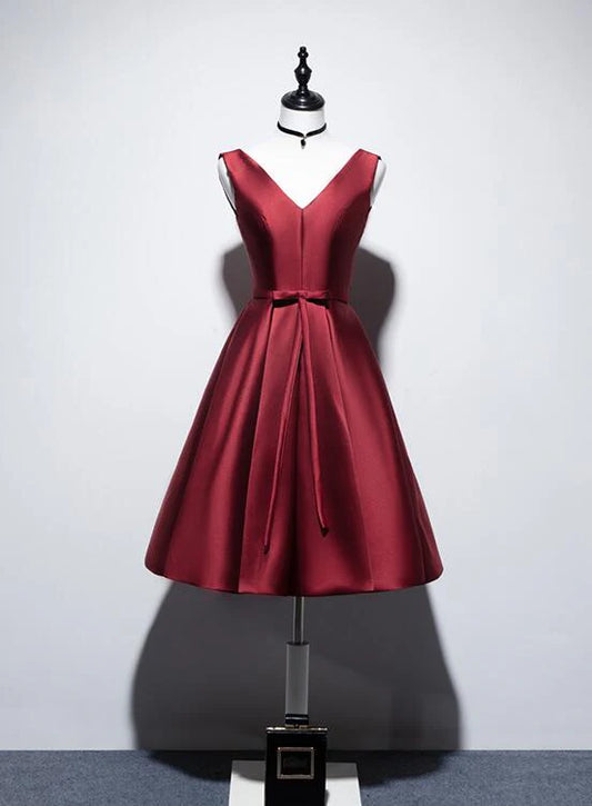 Aimishang Elegant A Line Satin Sleeveless V-neckline Lace-up Party Prom Dress Cute Homecoming Dress
