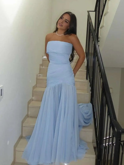 Aimishang Elegant A Line Strapless Long Formal Prom Dress Charming Sleeveless Wedding Guest Party Dress