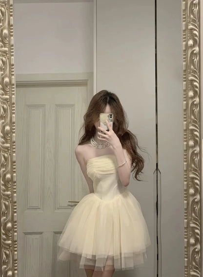 Aimishang Elegant A Line Strapless Sleeveless Summer Short Graduation Party Dress Cute Homecoming Dress