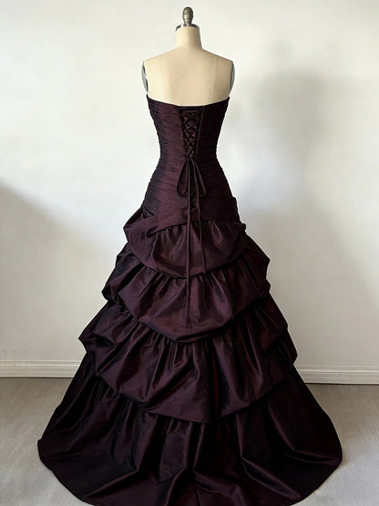 Aimishang Elegant A Line Sweetheart Neck Strapless Ruffles Long Evening Gown Classy Formal Prom Dress