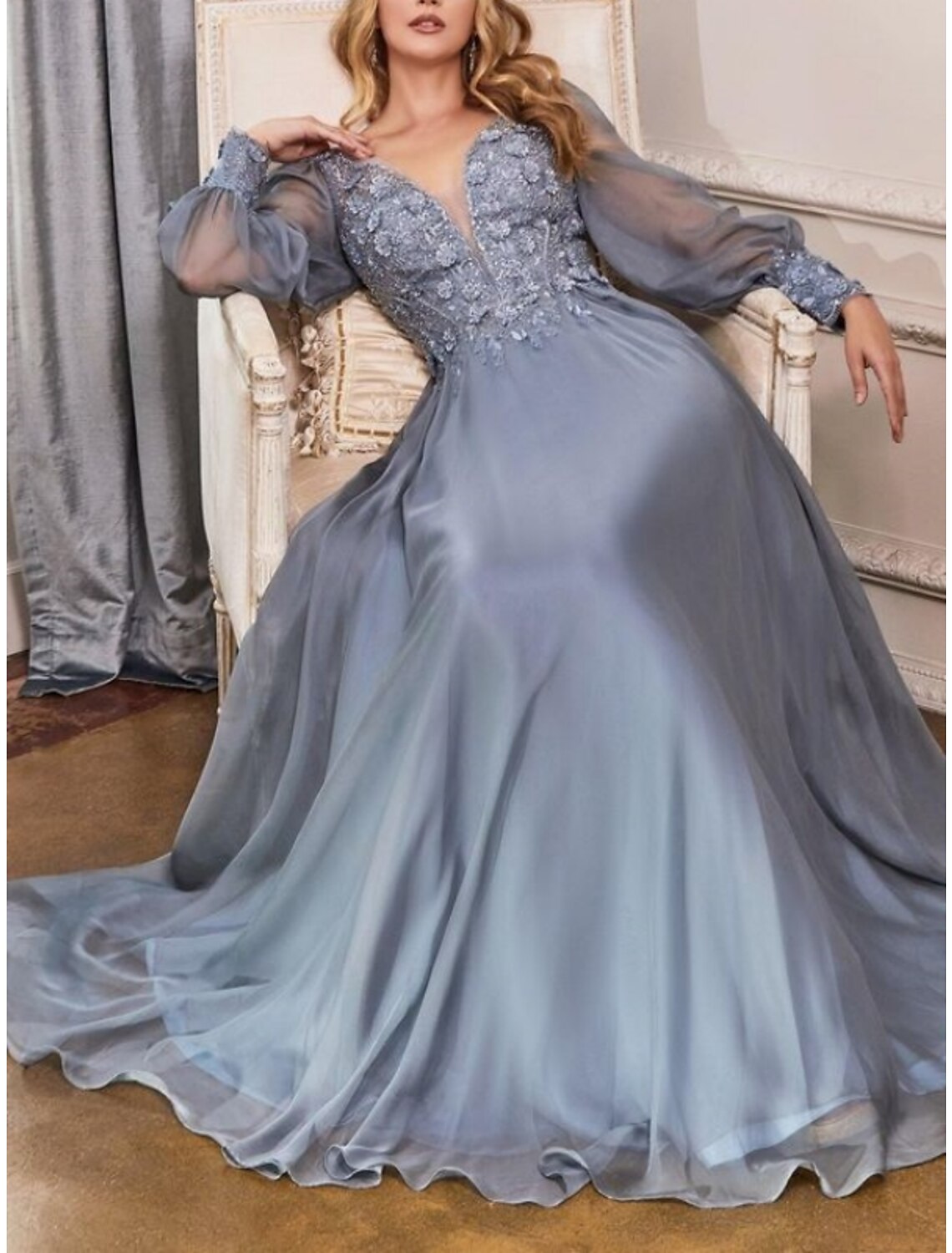 Aimishang Elegant A Line Wedding Guest Dresses Long Sleeve V Neck Bridesmaid Dress Floor Length Prom Dress with Appliques