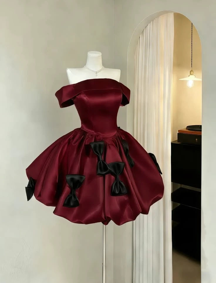 Aimishang Elegant Ball Gown Off-Shoulder Sleeveless Bow-Accent Satin Short Homecoming Dress