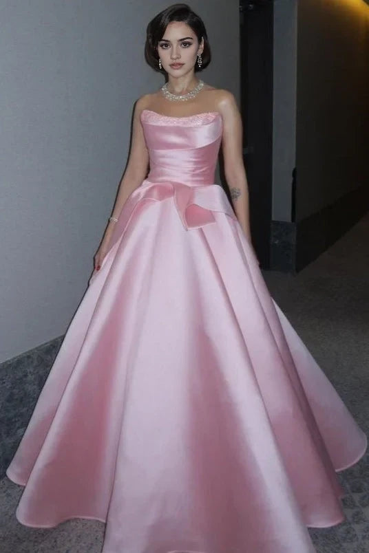 Elegant Ball Gown Strapless Sweetheart Sleeveless Ruffled Waist Satin Floor-Length Women's Evening Dress