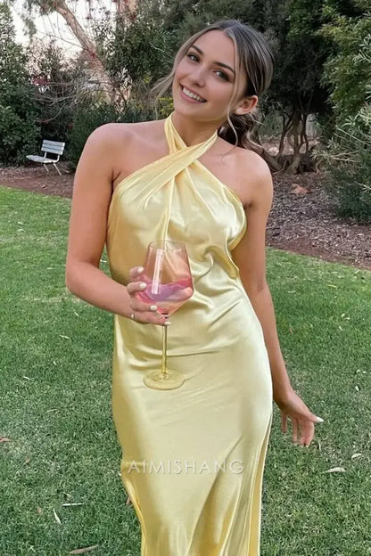 Aimishang Elegant Halter Sleeveless Maxi Dress Yellow Satin Open Back Long Prom Prom Dresses Simple Graduation Dress Charming Party Evening Gowns